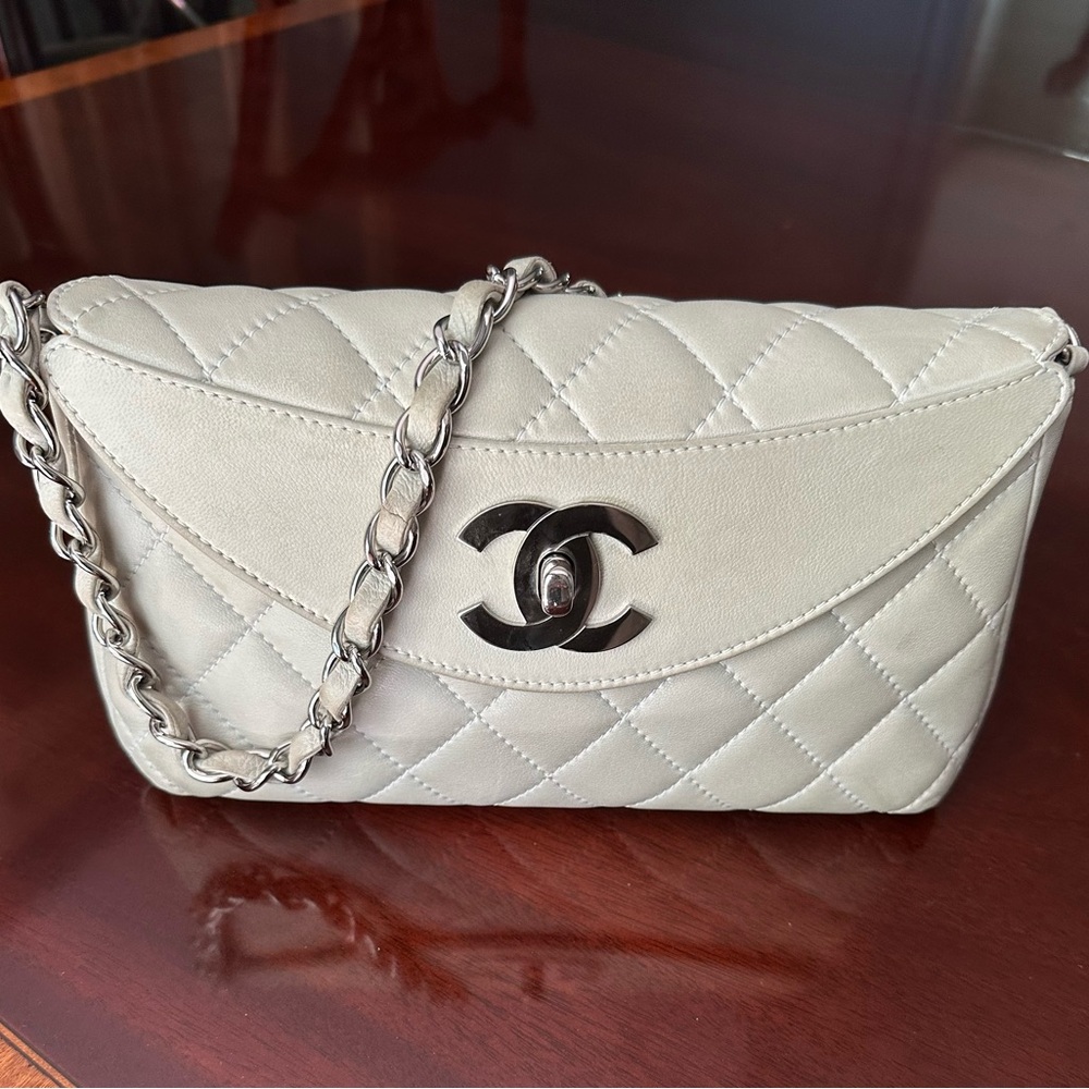 Chanel Quilted Lambskin Single Flap Women's Bag